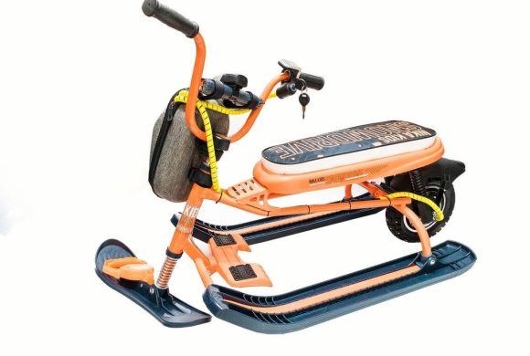 Идея подарка ребёнку: электро-снегокат