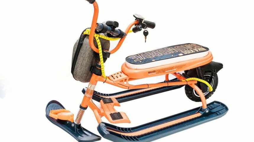 Идея подарка ребёнку: электро-снегокат