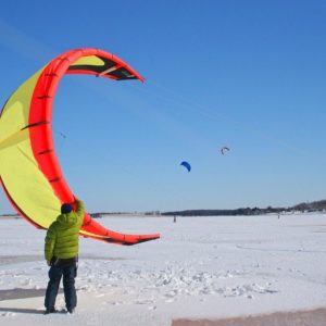 Научиться сноукайтингу в Подмосковье