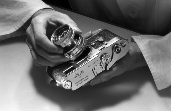 101 год истории Leica